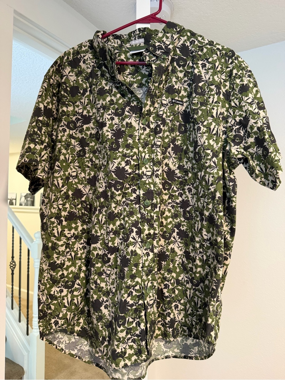 Columbia Men’s Short-Sleeve Floral Button-Up Shirt - Olive & Black